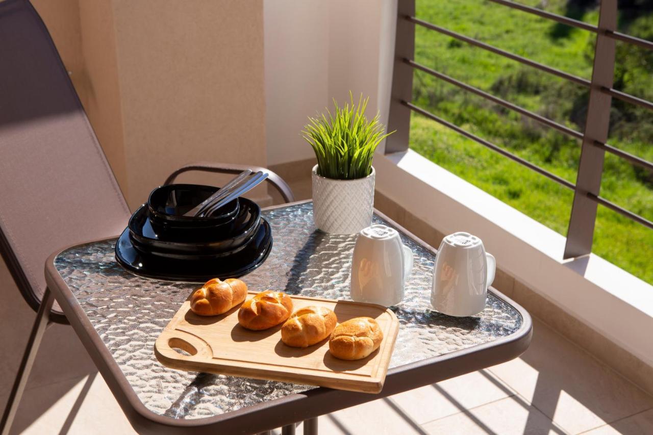 Amelie'S Luxe Apartments Kalligoni Экстерьер фото
